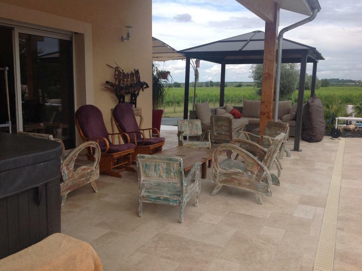 Bed and Breakfast Le Sang Des Vignes Monbazillac Exterior foto